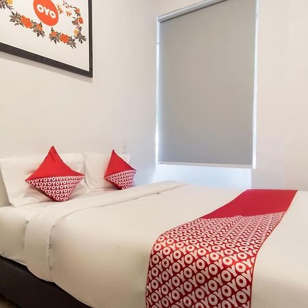 Hotel O Metropolitan Homestay Near Komplek Asia Megamas Medan Exteriér fotografie